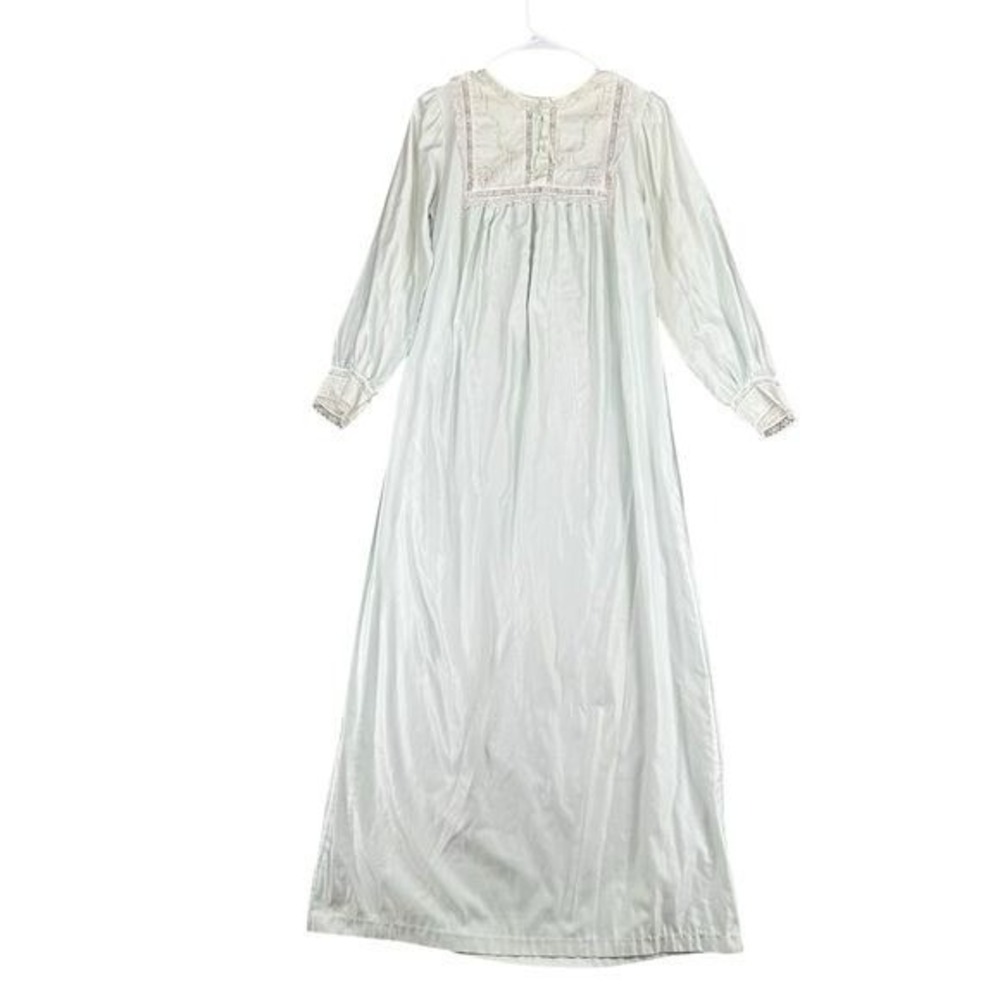 Barbizon Vintage Long Nightgown Satin Embroidered Granny Cottagecore Coquette